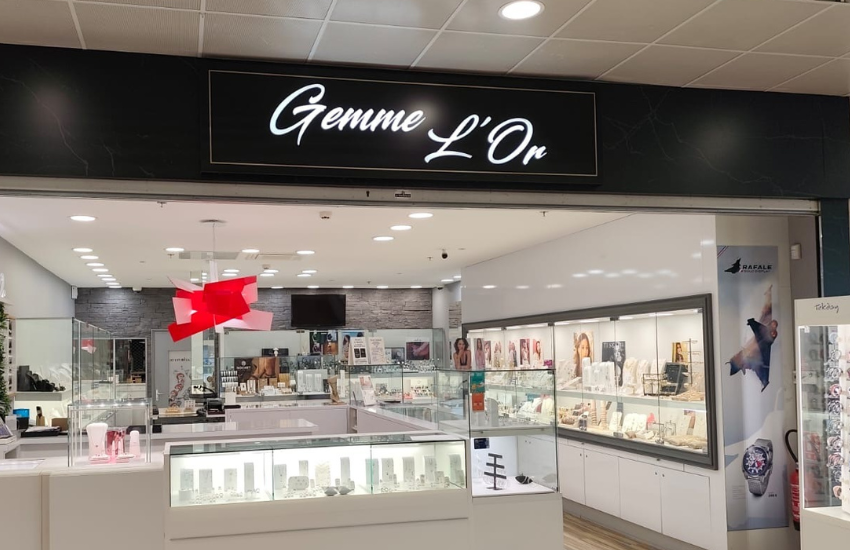 Image d'une enseigne rétro éclairée