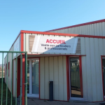 Image d'un panneau enseigne